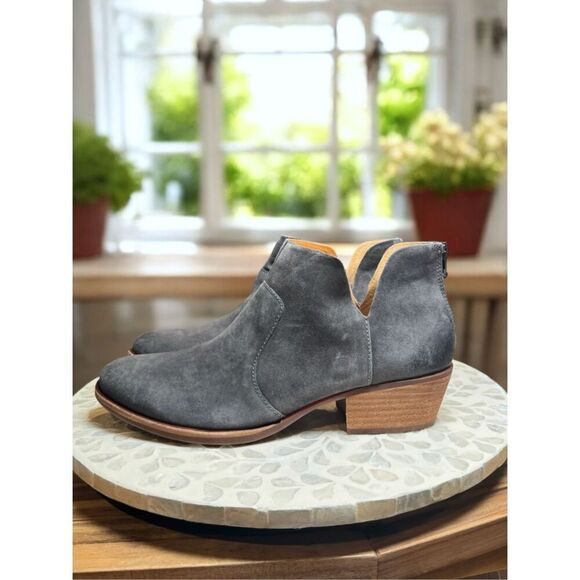 Kork-Ease $195 Skye Bootie Distressed Suede Leather Ankle Boots Women’s 9.5 NEW - Picture 4 of 12